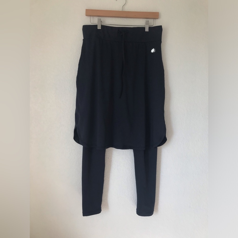 Snoga Athletic Skirt Courtney Toliver Collection